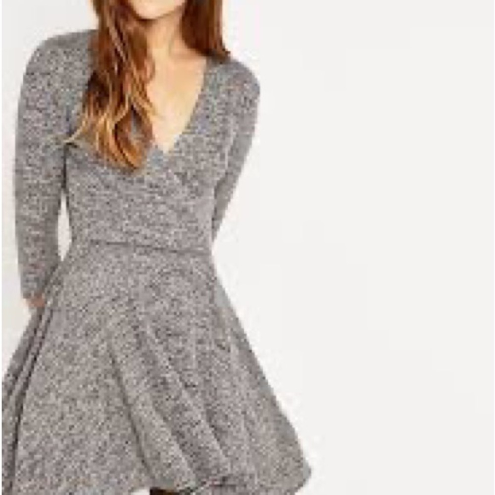 477- Kimchi Blue Urban Outfitters Nwot Gray Long Sleeve Dress, Size Small.